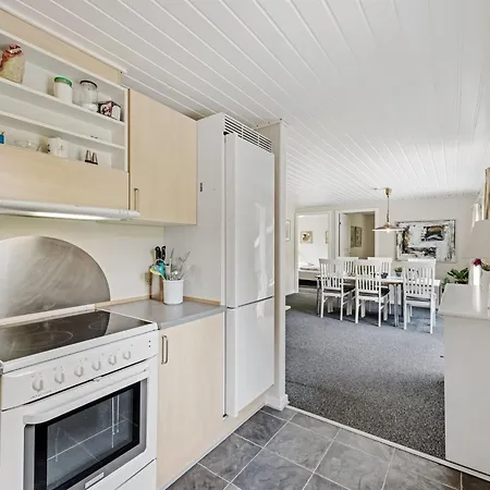 Ljiljana - 2km From The Sea By Interhome Holiday home *