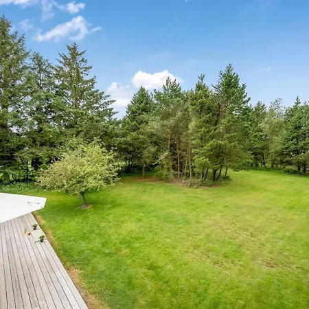 Holiday home Ljiljana - 2km From The Sea By Interhome